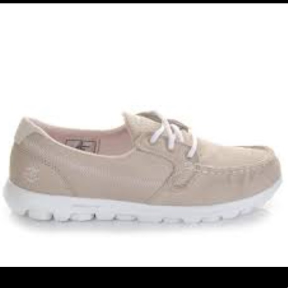 skechers goga mat boat shoes